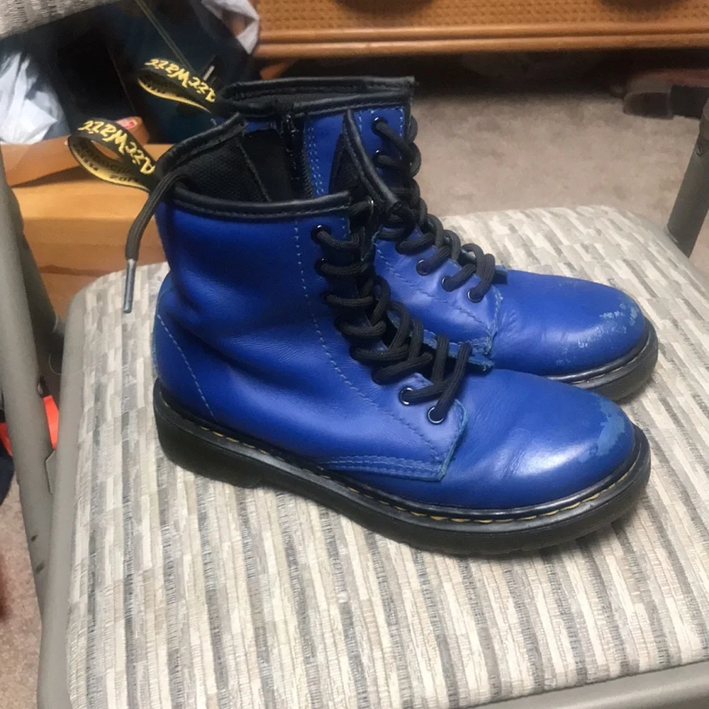 Dr martens 2/US child size used conditions